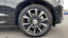 Volvo XC60 2.0 B5P Ultra Dark 5dr AWD Geartronic Petrol Estate